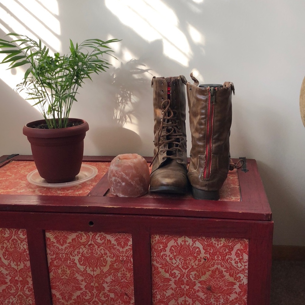 American eagle boots